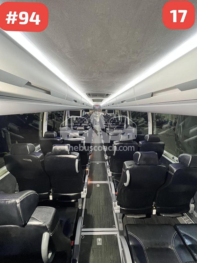 Used 2018 VOLVO 9700