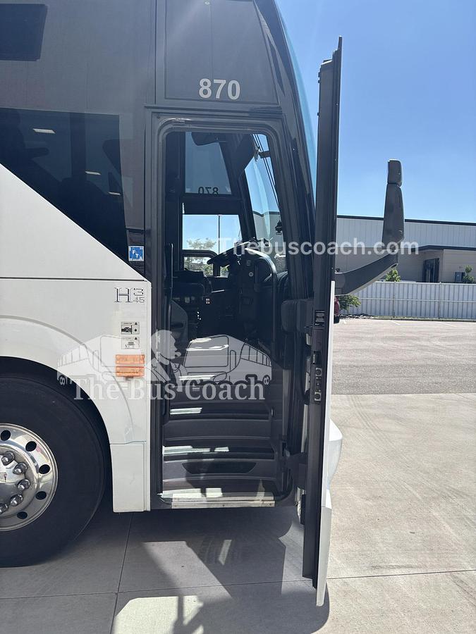 Used 2019 PREVOST H3-45