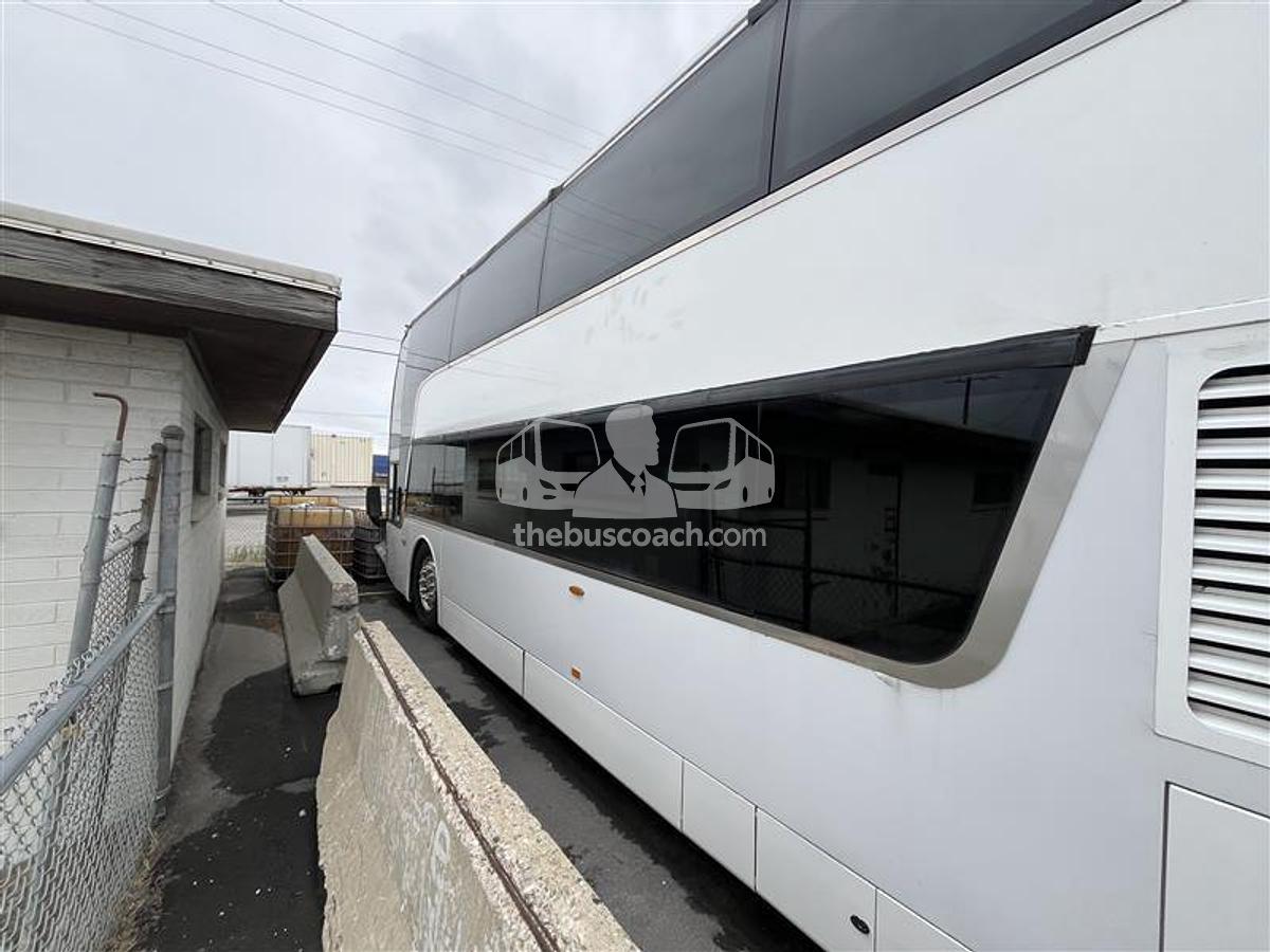 Used 2009 VAN HOOL TD925