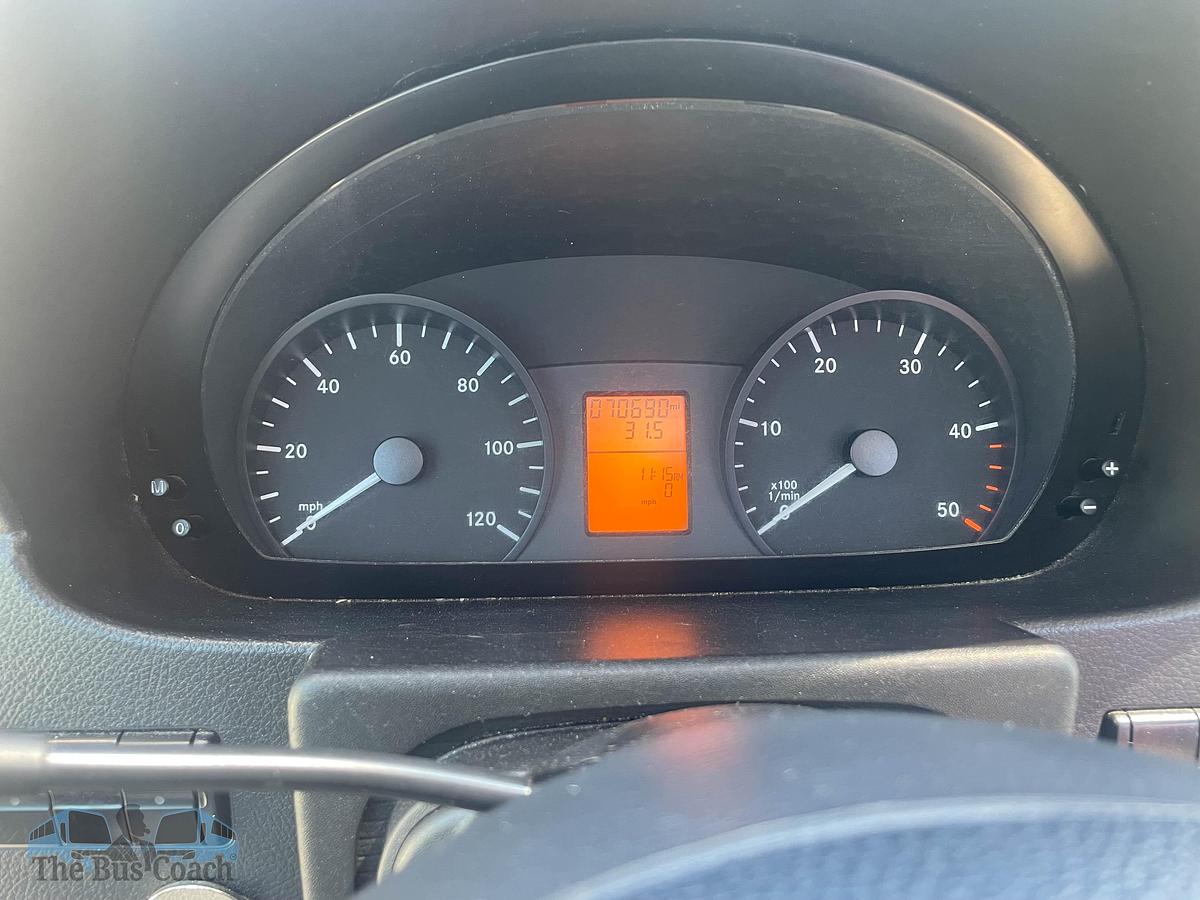 Used 2017 MERCEDES BENZ Sprinter CALECHE