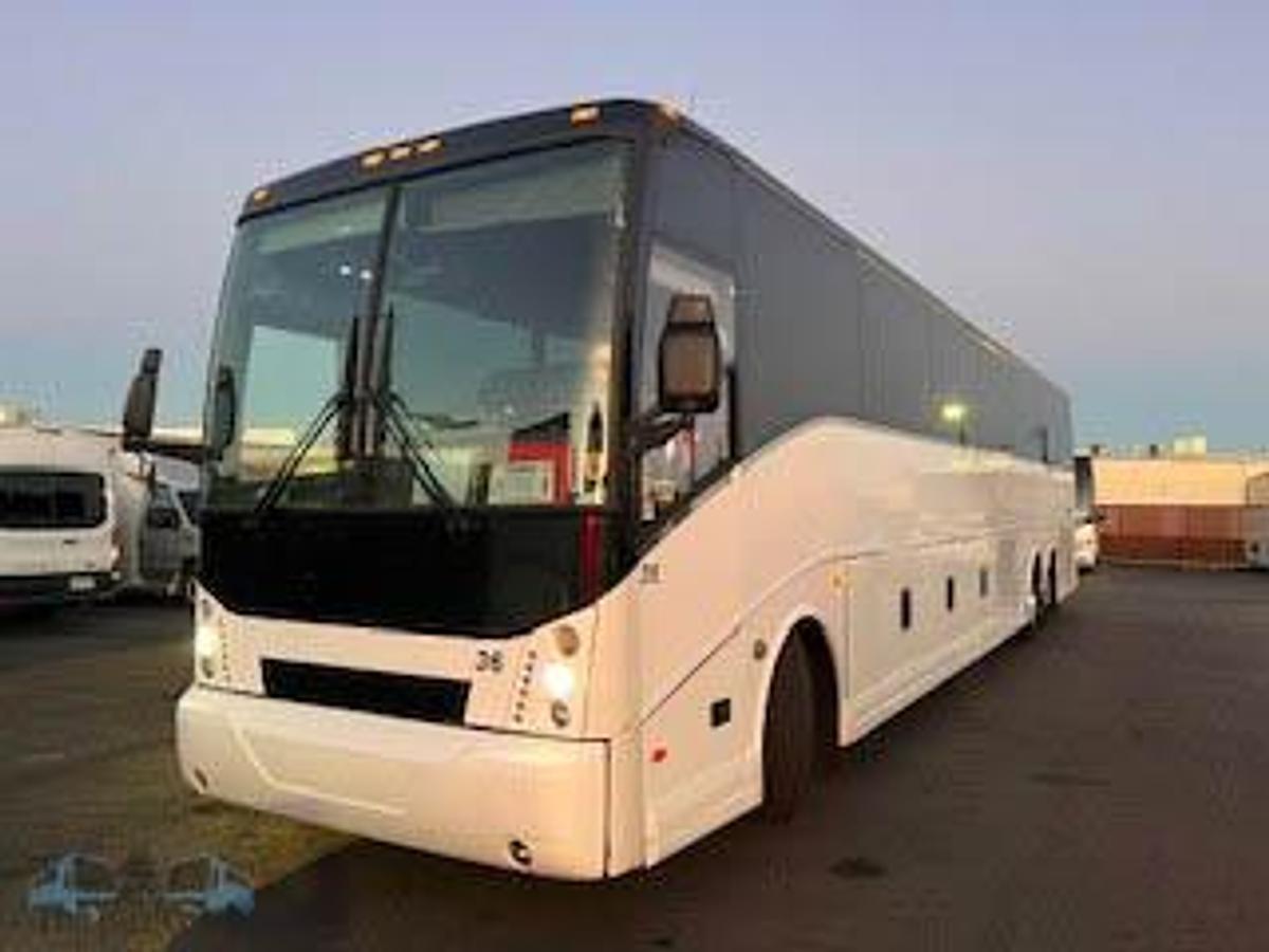Used 2017 VAN HOOL CX45