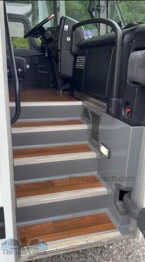 Used 2016 PREVOST X3-45 ADA