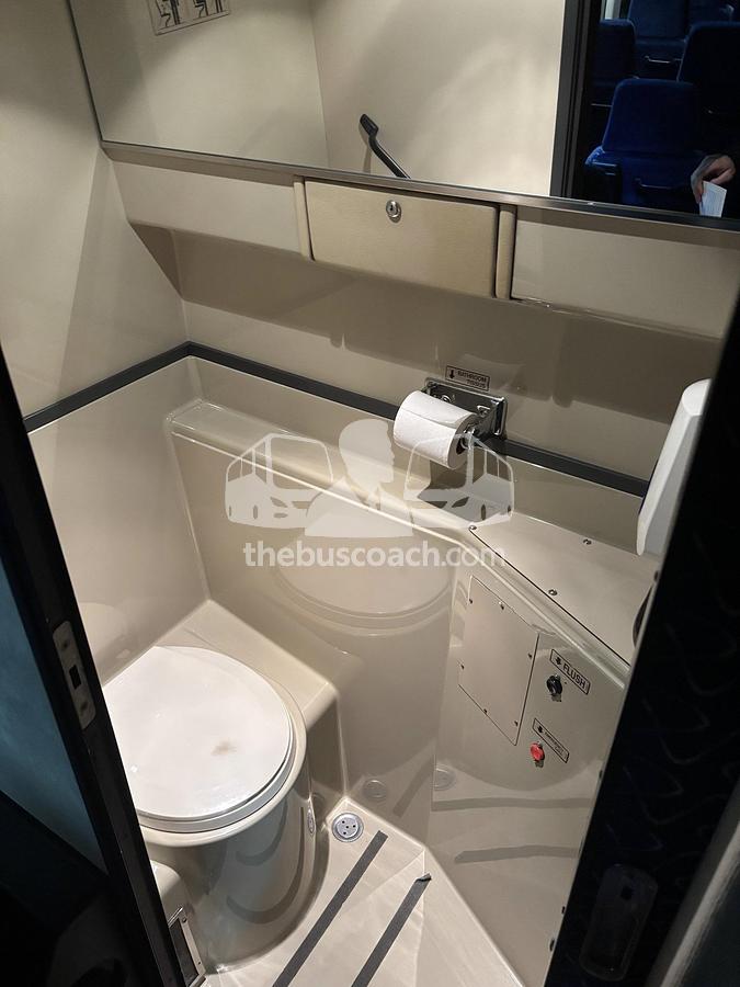 Used 2009 PREVOST H3-41