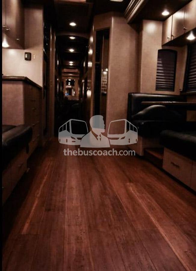 Used 2006 PREVOST XLII Entertainer Willie
