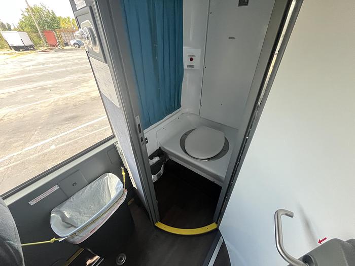 Used 2018 Van Hool CX45