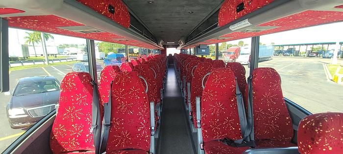 Used 2010 VAN HOOL C2045