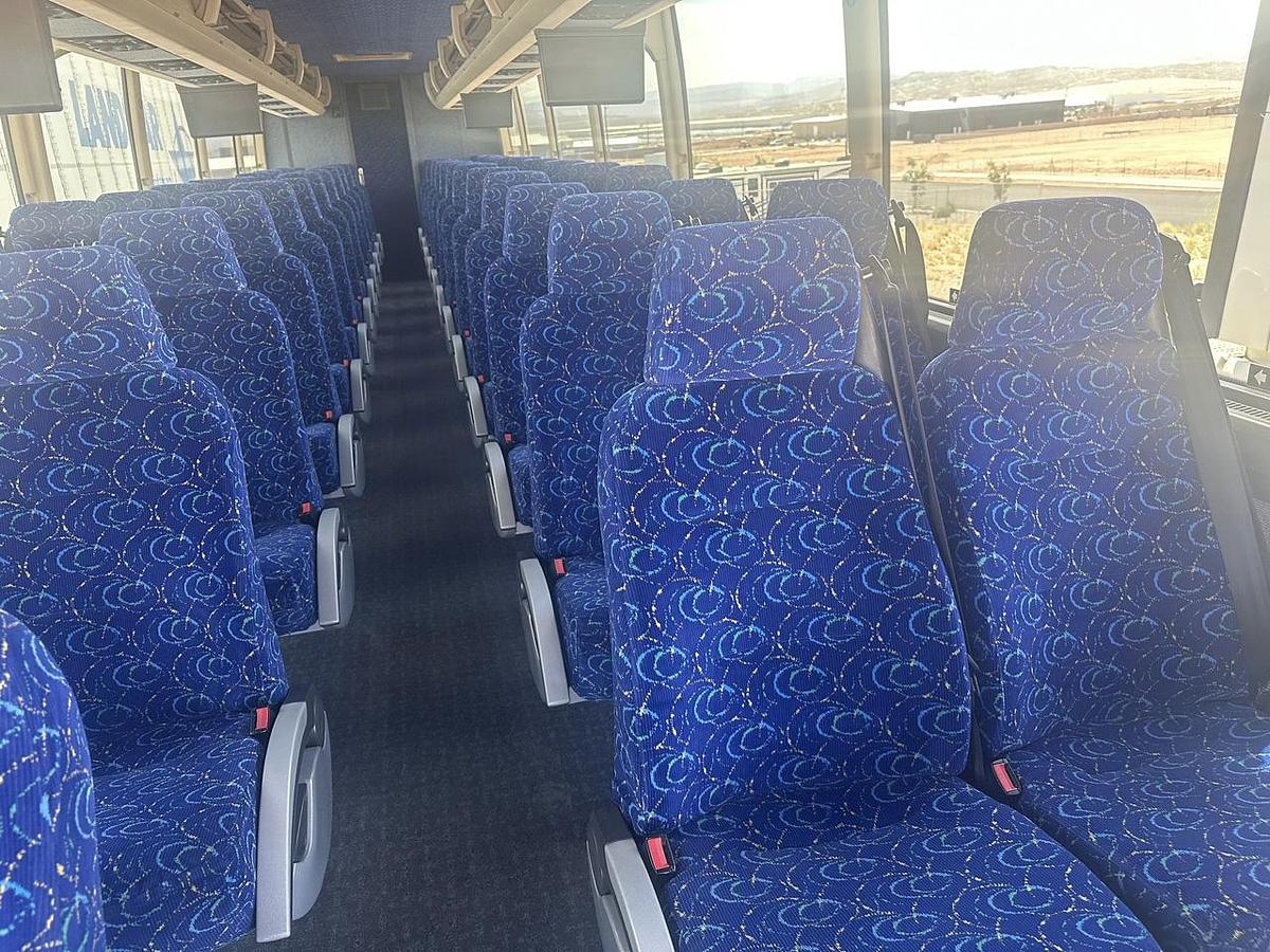 Used 2010 PREVOST H3-41