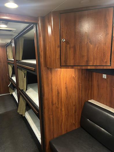 Used 2005 PREVOST XL2 Entertainer