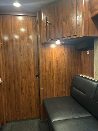 Used 2005 PREVOST XL2 Entertainer