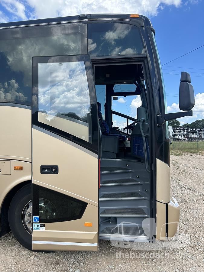 Used 2017 VAN HOOL CX35