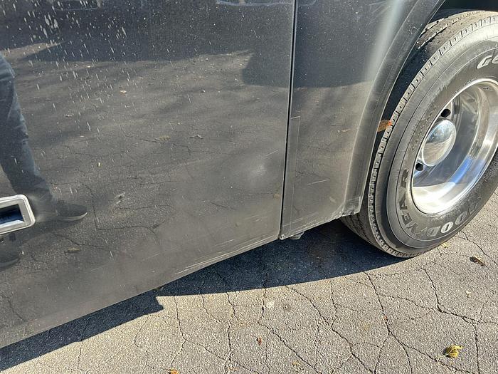 Used 2018 VOLVO 9700