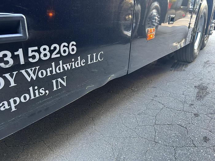 Used 2018 VOLVO 9700