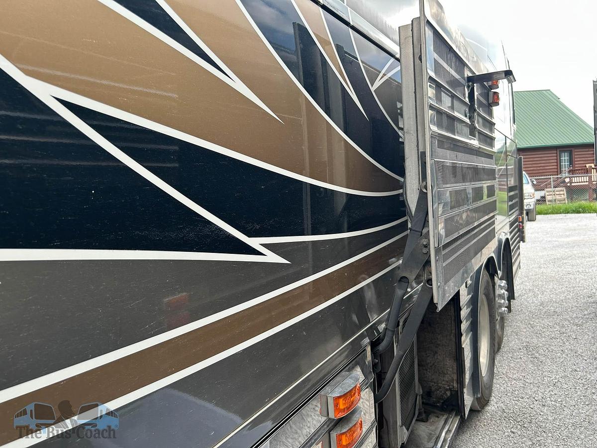 Used 2008 PREVOST XLII