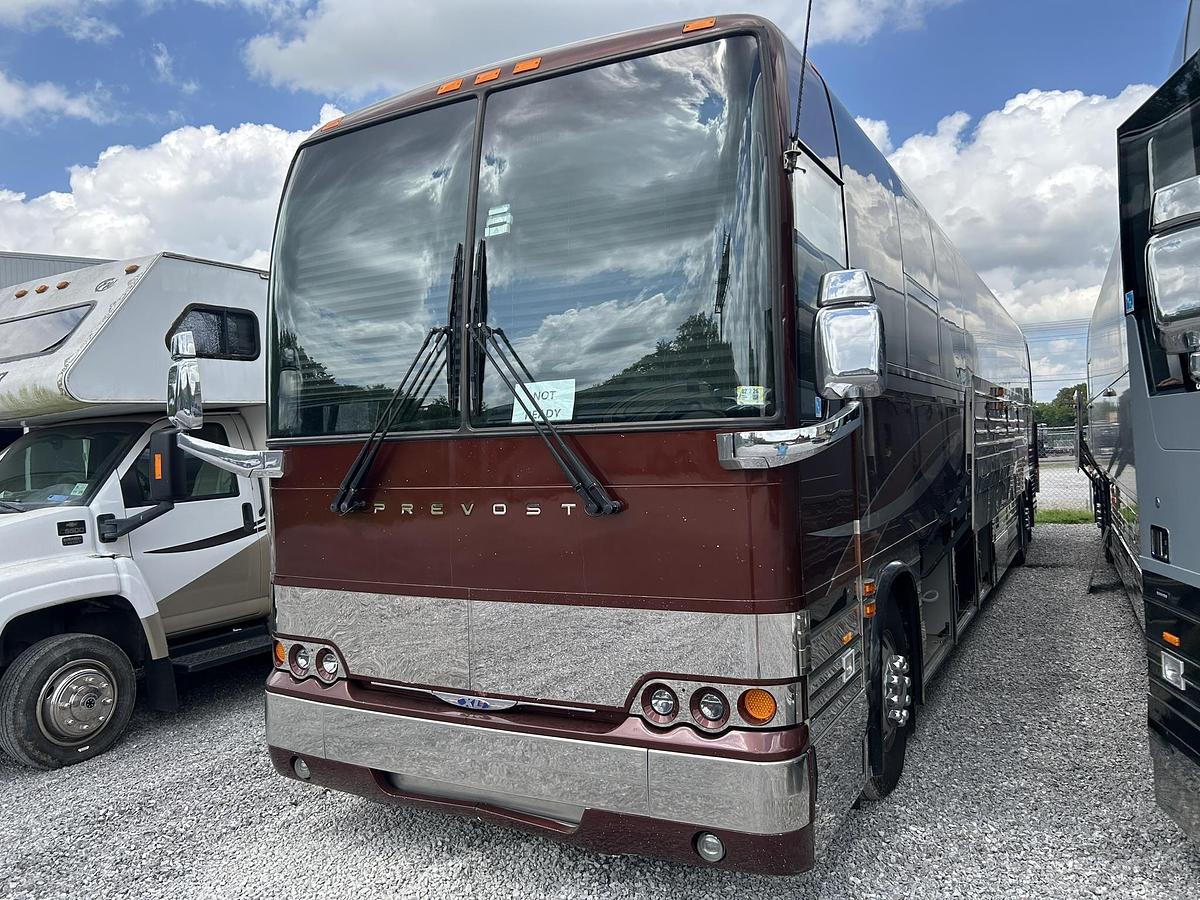 Used 2008 PREVOST XLII