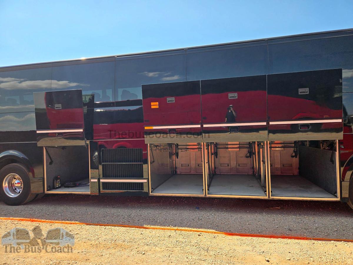 Used 2019 PREVOST H3-45