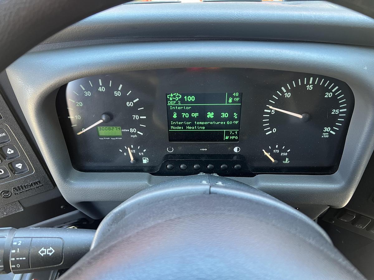 Used 2017 VAN HOOL CX45 ADA