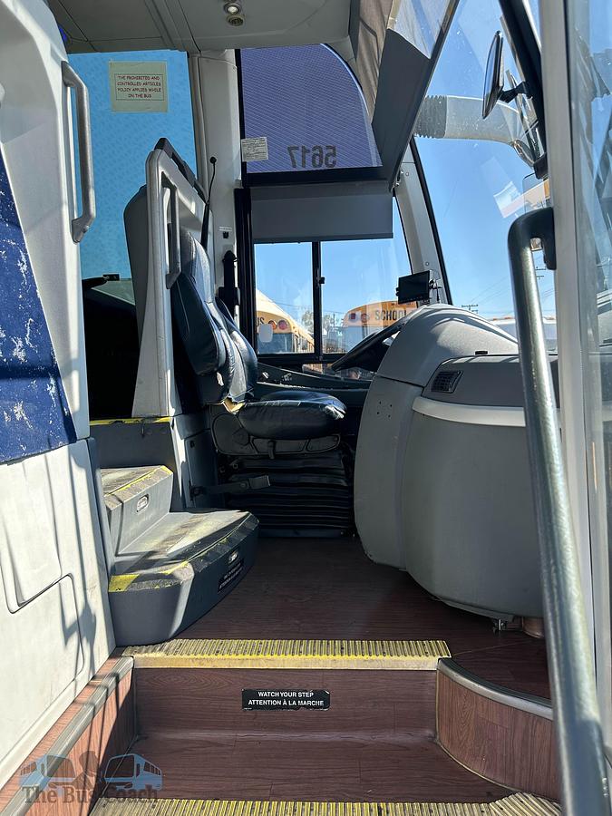 Used 2015 VOLVO 9700