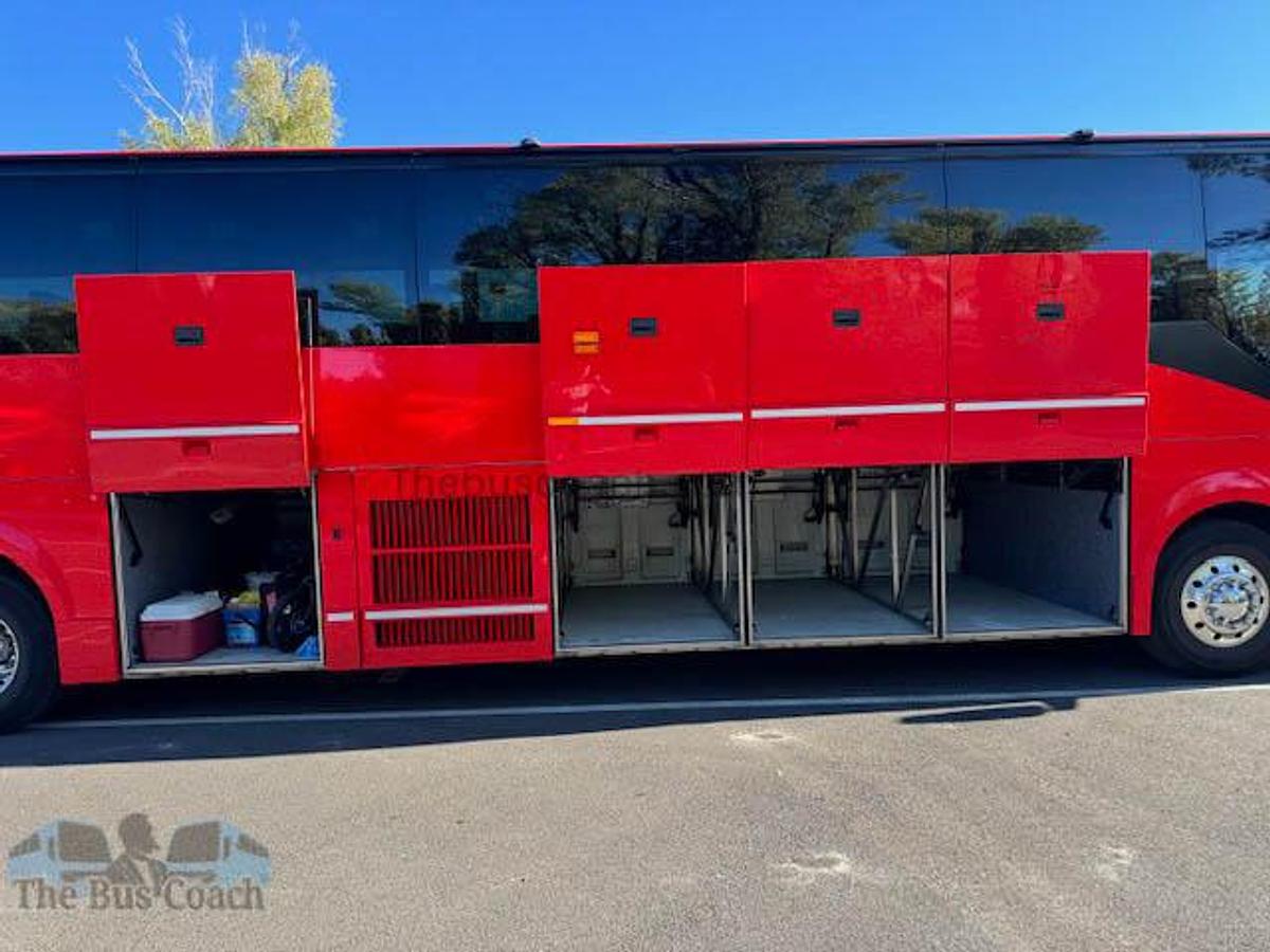 Used 2019 PREVOST H3-45