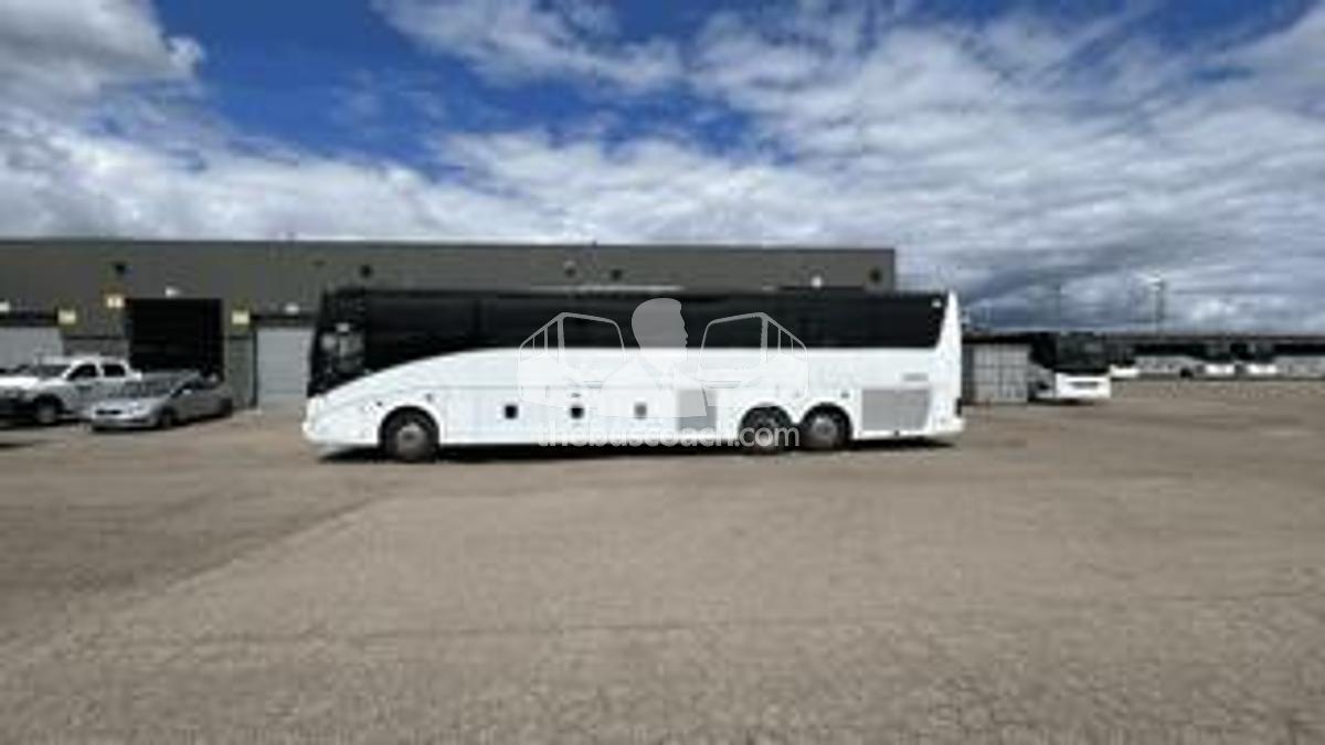 Used 2012 VAN HOOL T2145