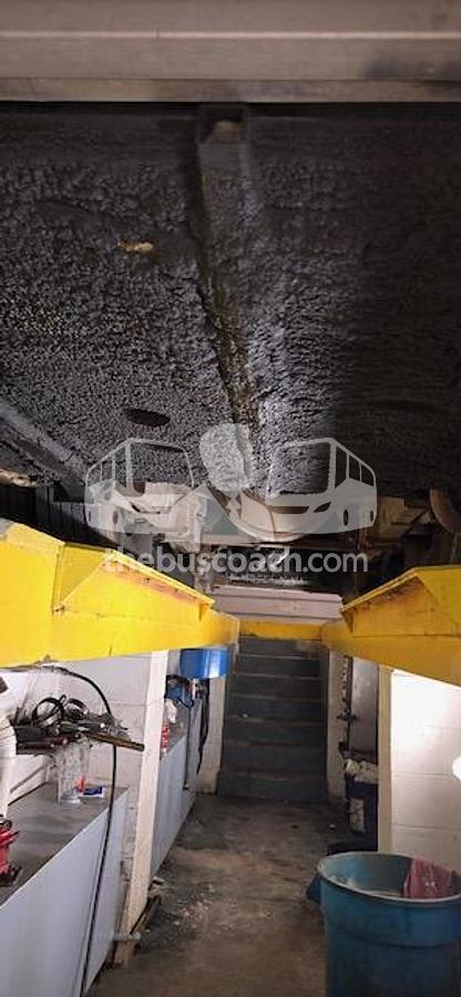 Used 2005 PREVOST XL2 Entertainer