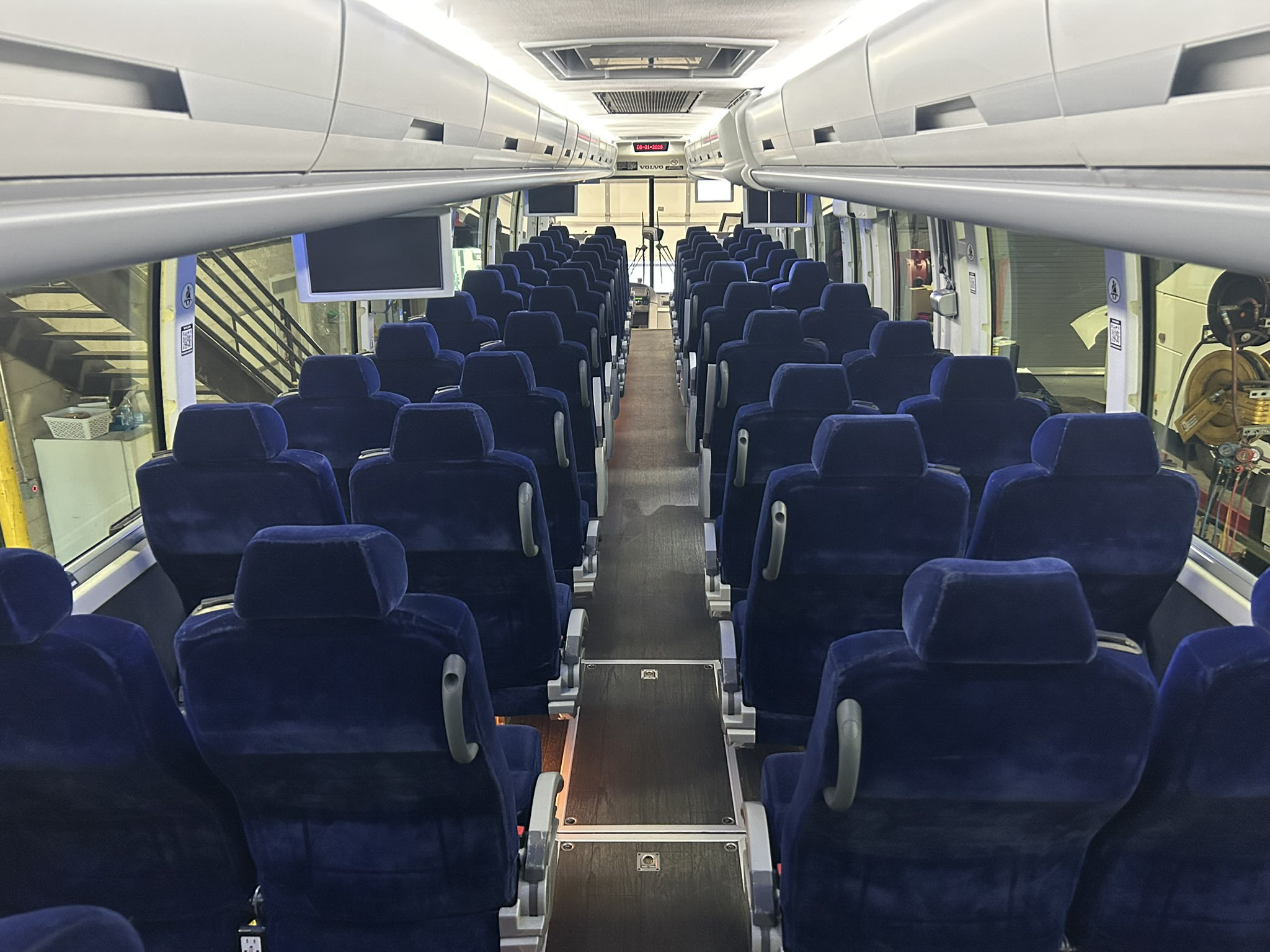 Used 2019 VOLVO 9700 ADA