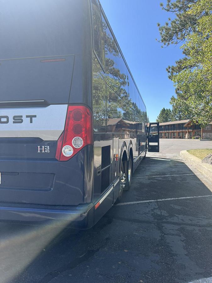 Used 2019 PREVOST H3-45