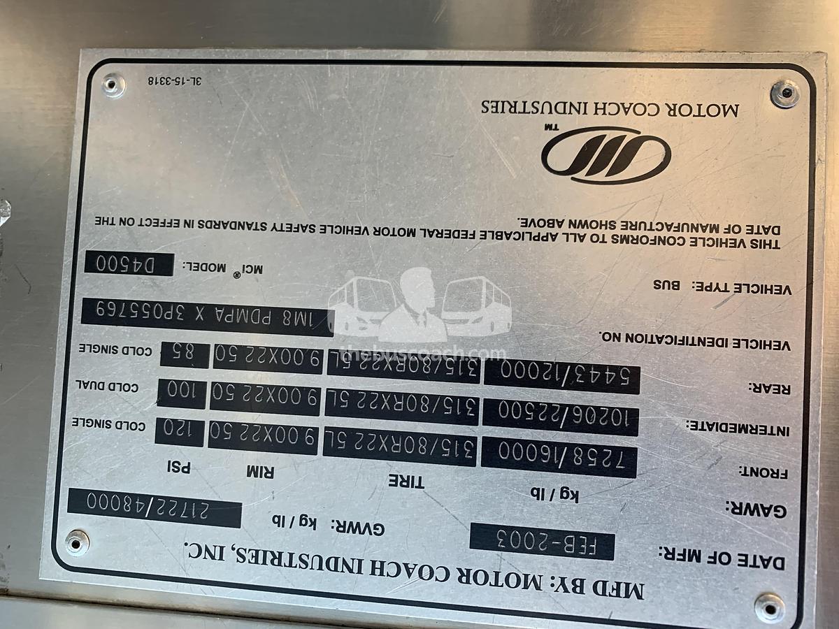 Used 2003 MCI D4500