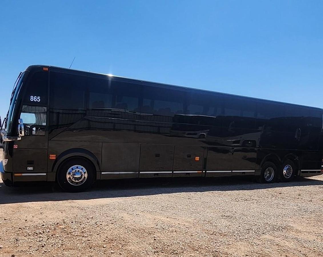 Used 2015 PREVOST H3-45