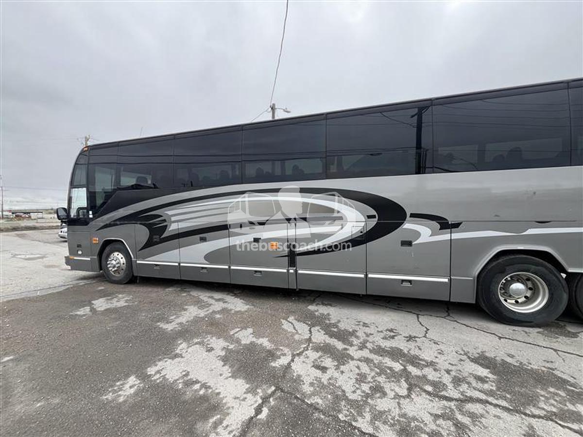 Used 1998 PREVOST H3-41