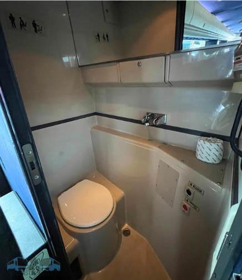 Used 2015 PREVOST H3-45