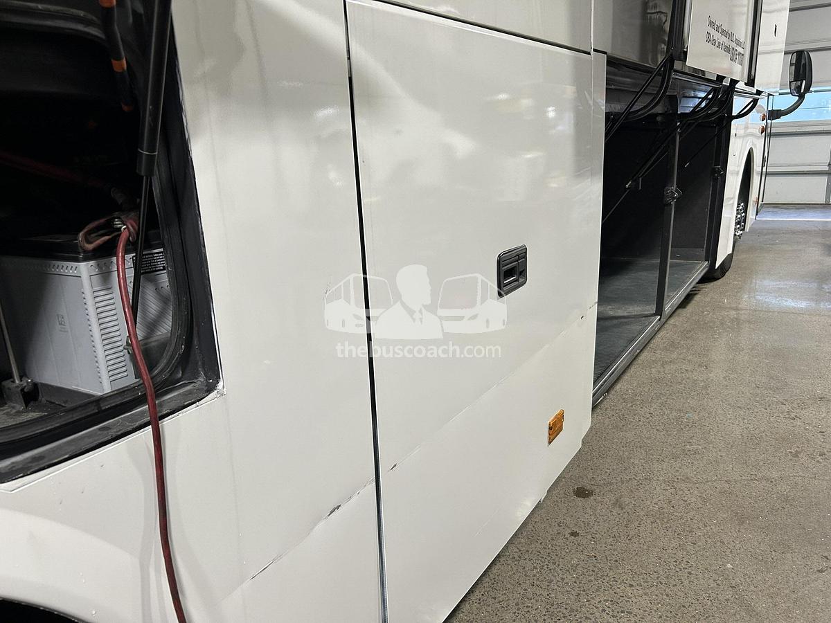 Used 2019 VOLVO 9700 ADA