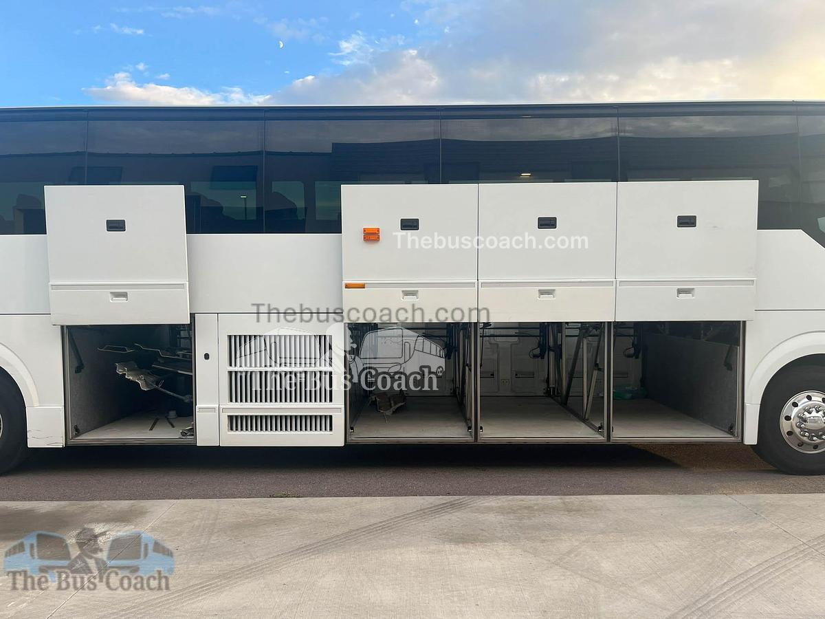 Used 2019 PREVOST H3-45