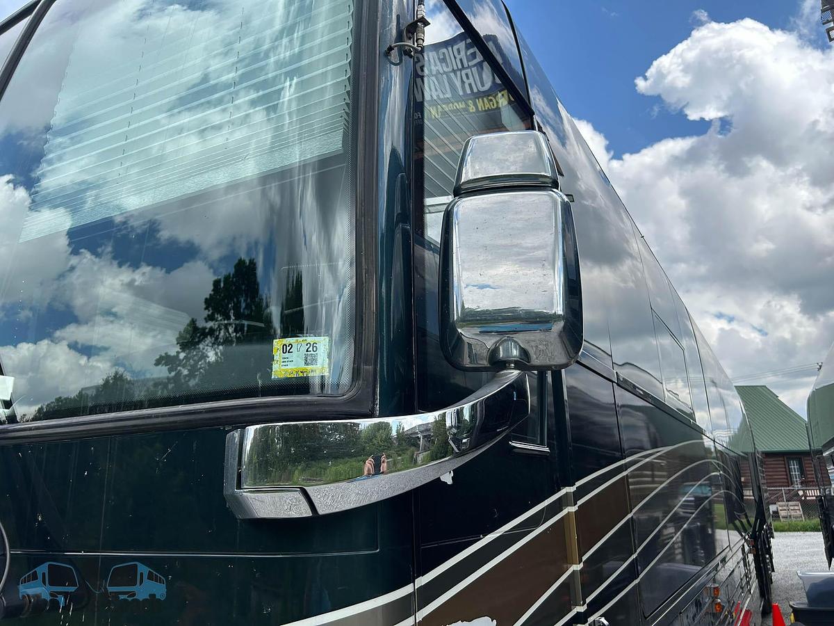 Used 2008 PREVOST XLII