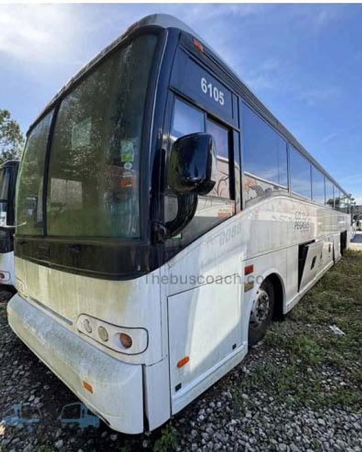 Used 2000 VAN HOOL T2145