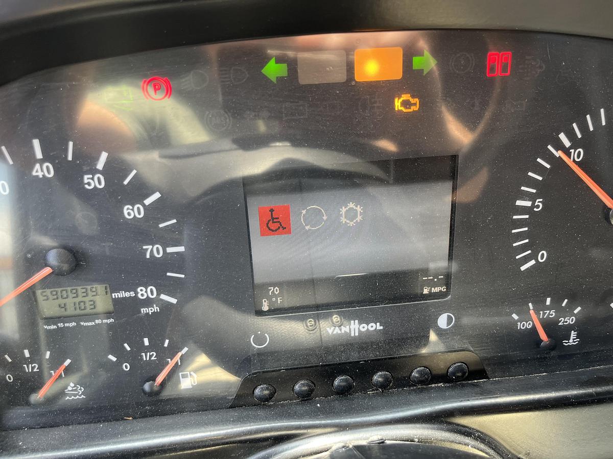 Used 2014 VAN HOOL TX45