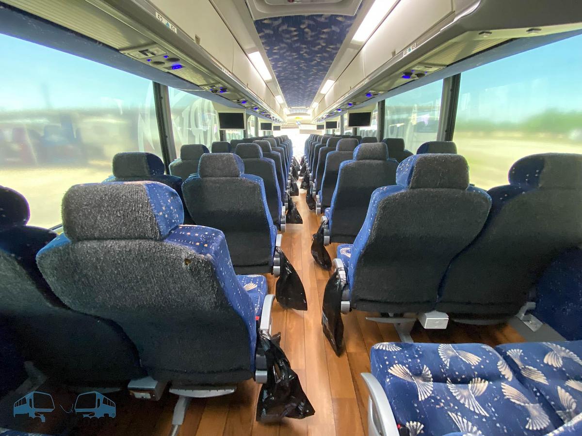 Used 2015 MCI J4500