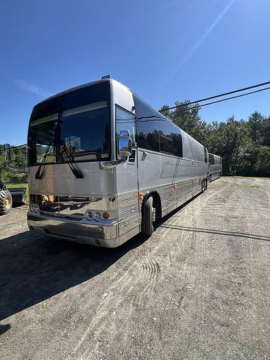 Used 2005 PREVOST XL2 Entertainer
