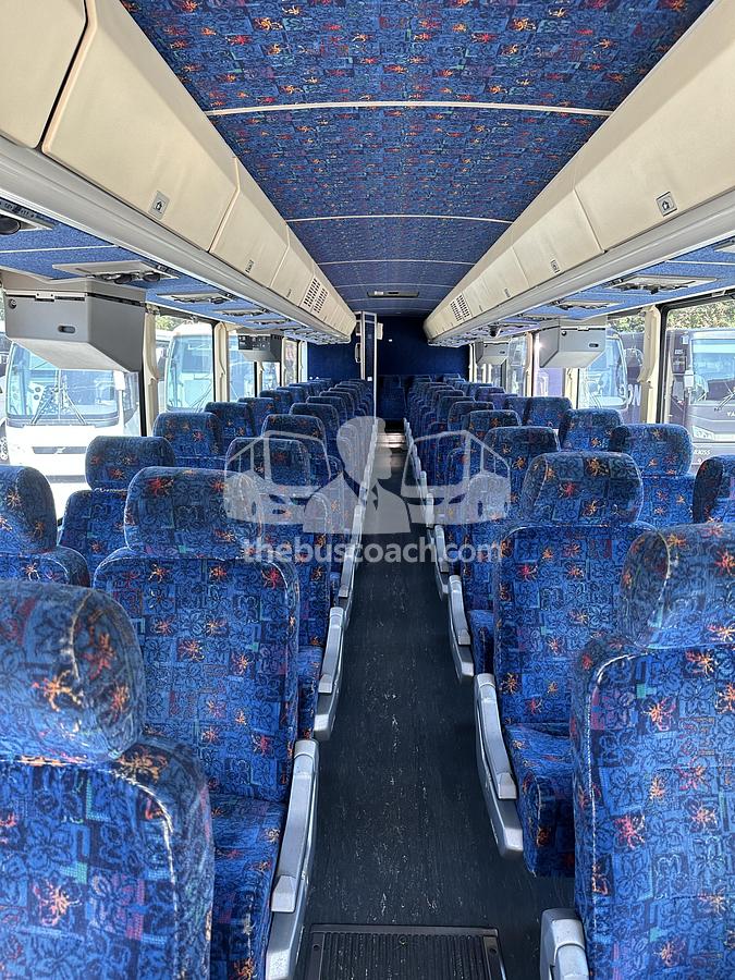 Used 2003 MCI D4500