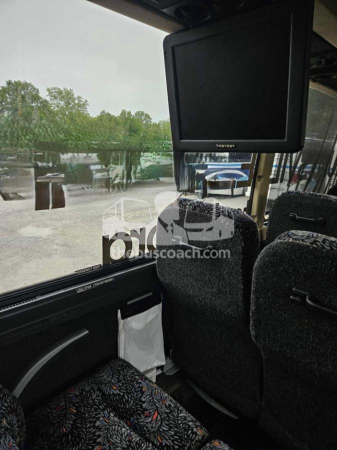 Used 2009 PREVOST H3-45 ADA