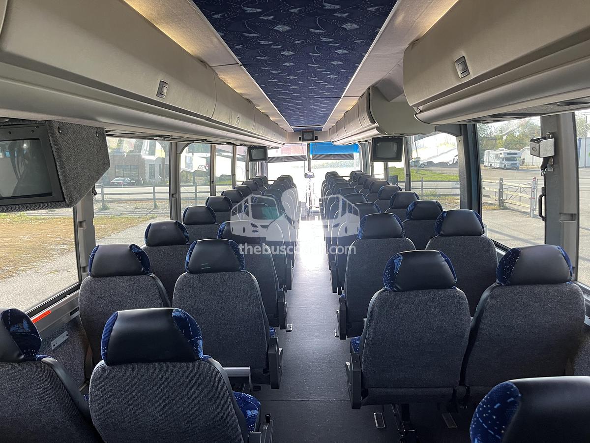 Used 2004 PREVOST H3-45 ADA