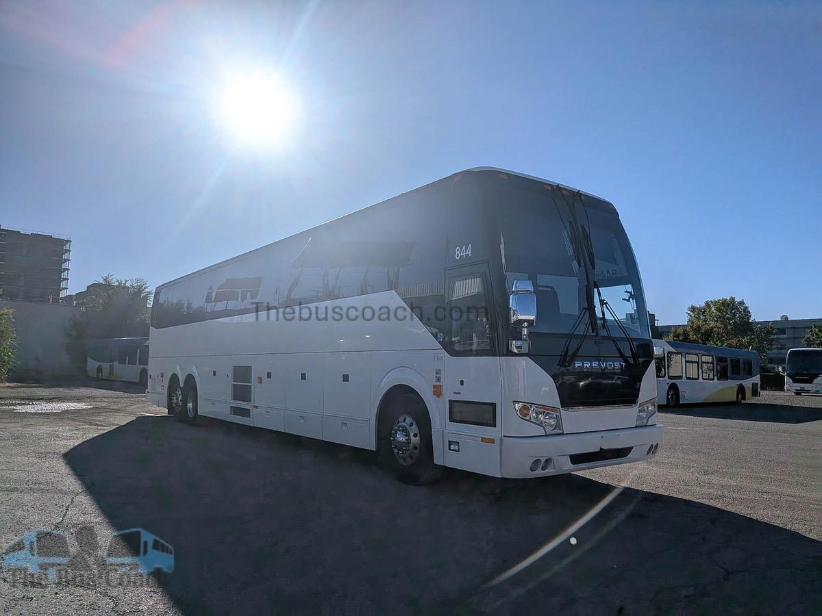 Used 2019 PREVOST H3-45
