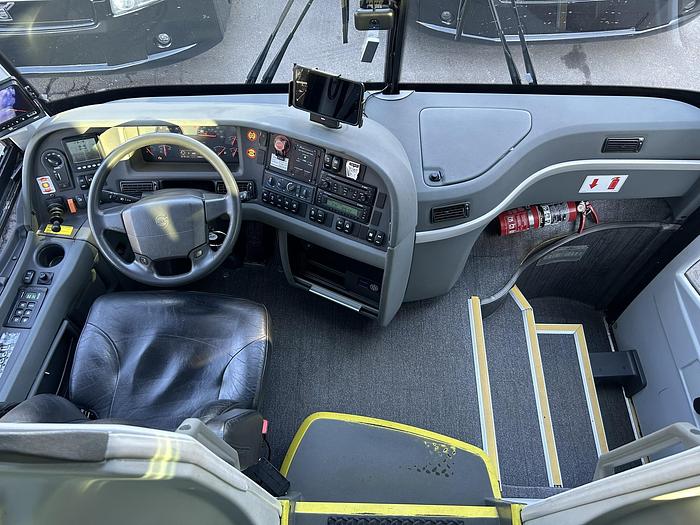 Used 2018 VOLVO 9700