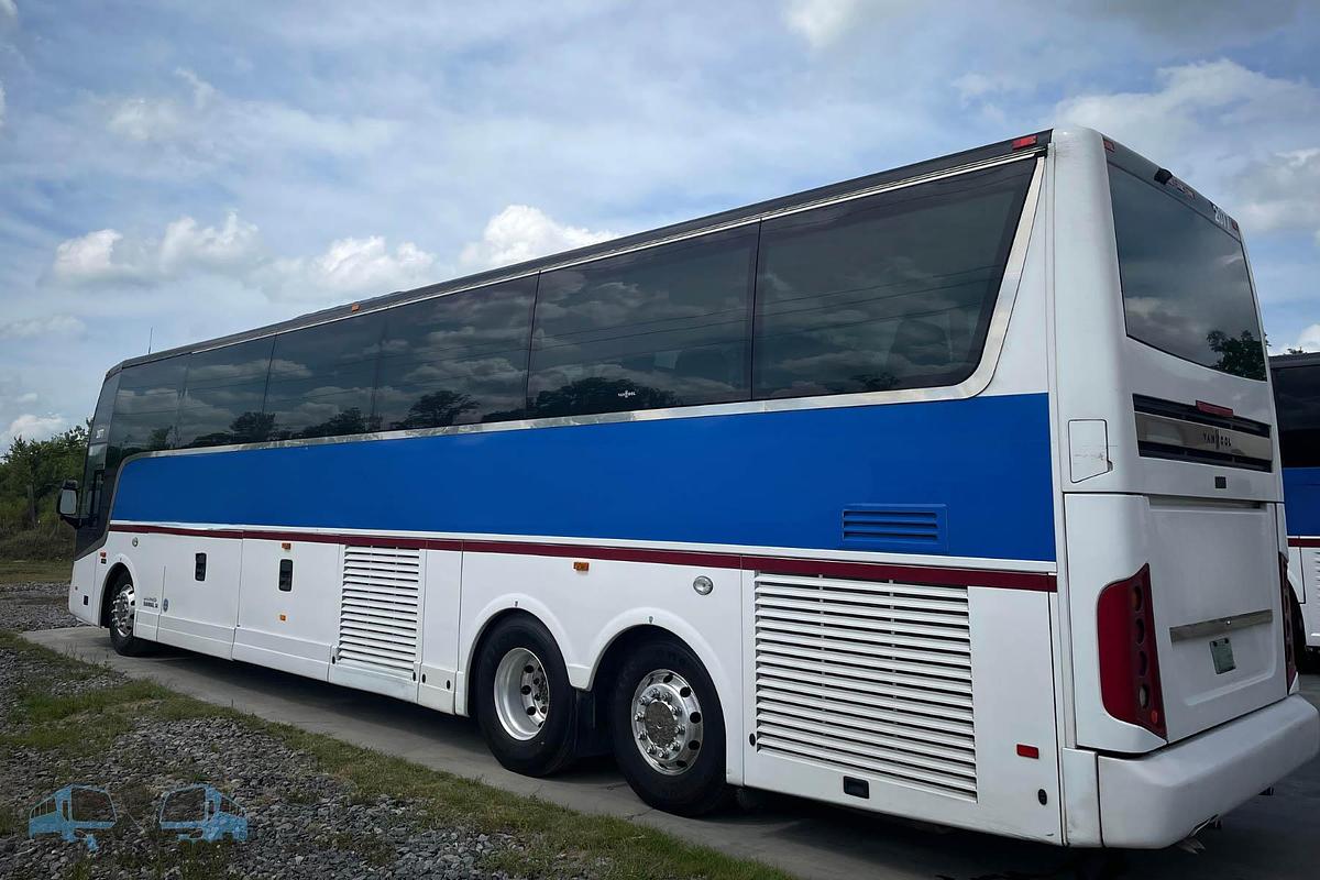 Used 2015 VAN HOOL TX45