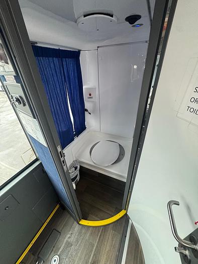 Used 2018 VAN HOOL CX45 ADA