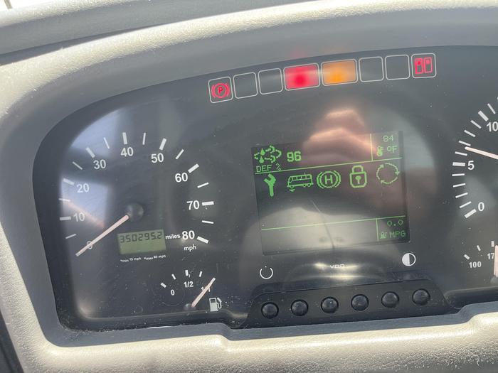 Used 2018 Van Hool CX45