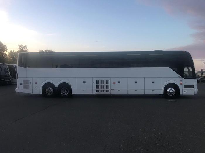 Used 2016 PREVOST H3-45