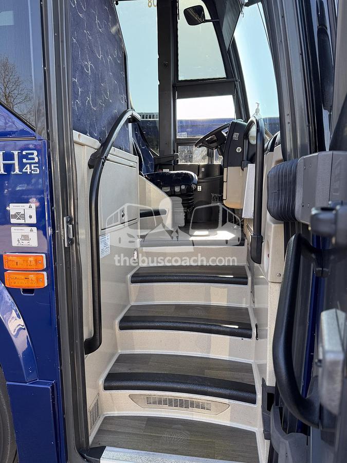 Used 2017 PREVOST H345