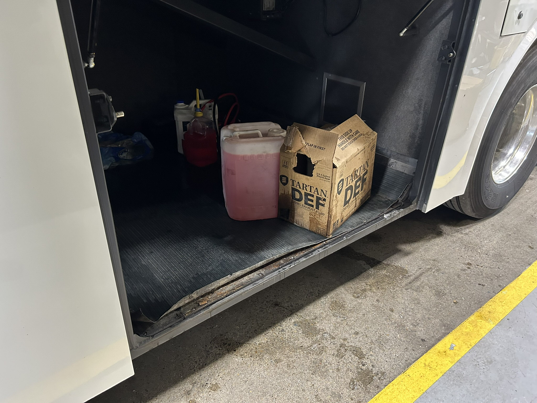 Used 2019 VOLVO 9700 ADA