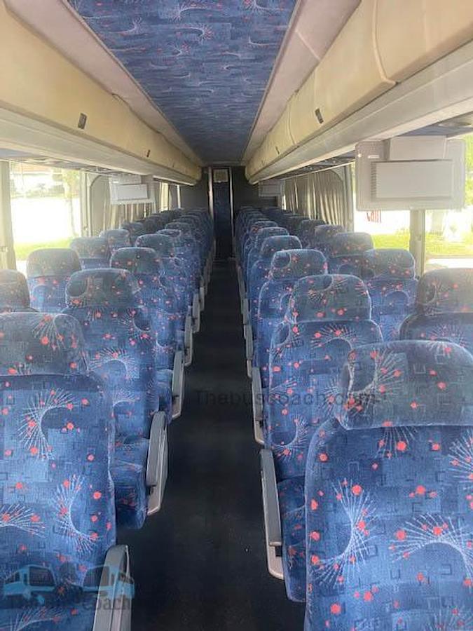 Used 2003 PREVOST H3-45