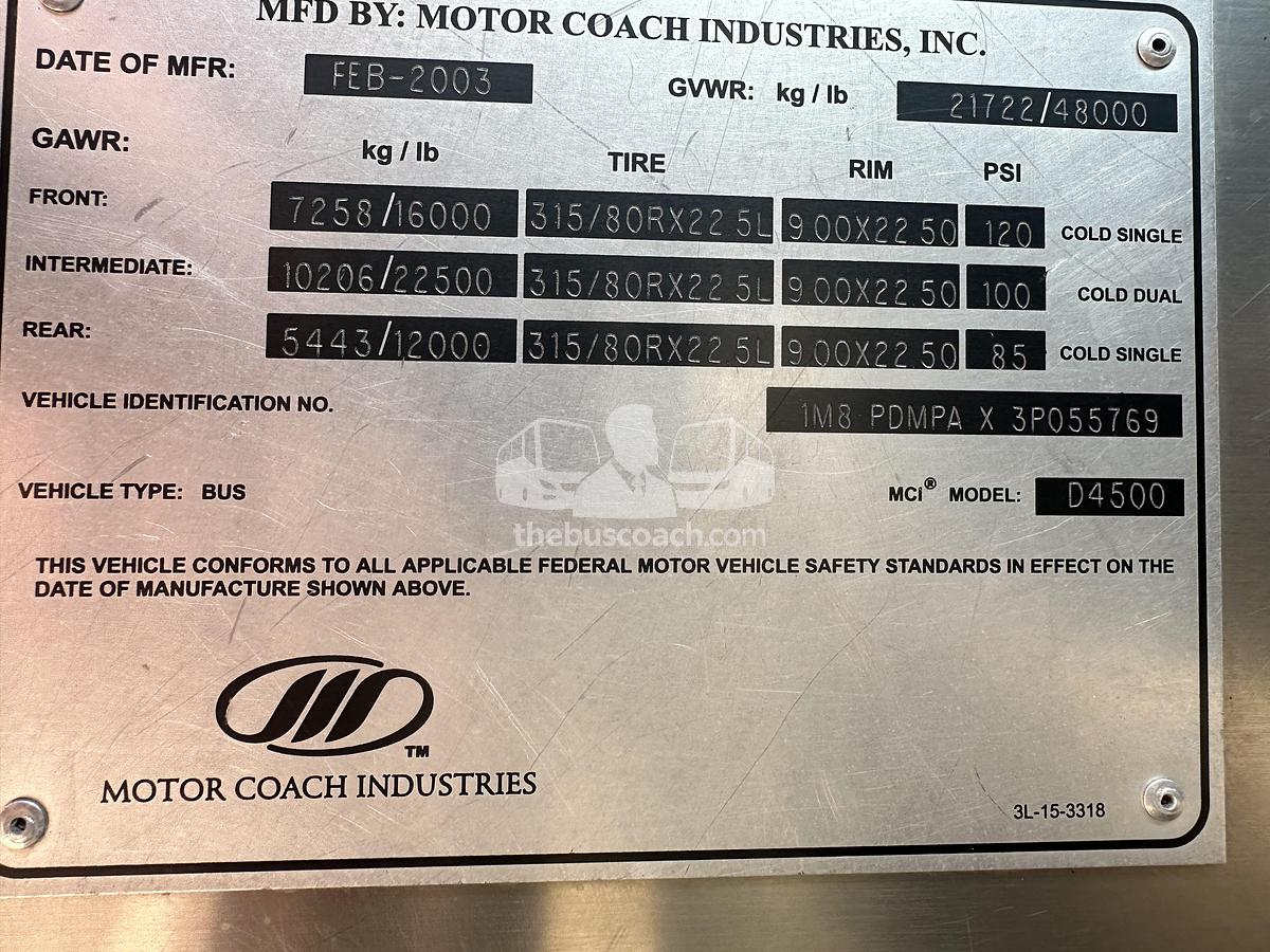 Used 2003 MCI D4500